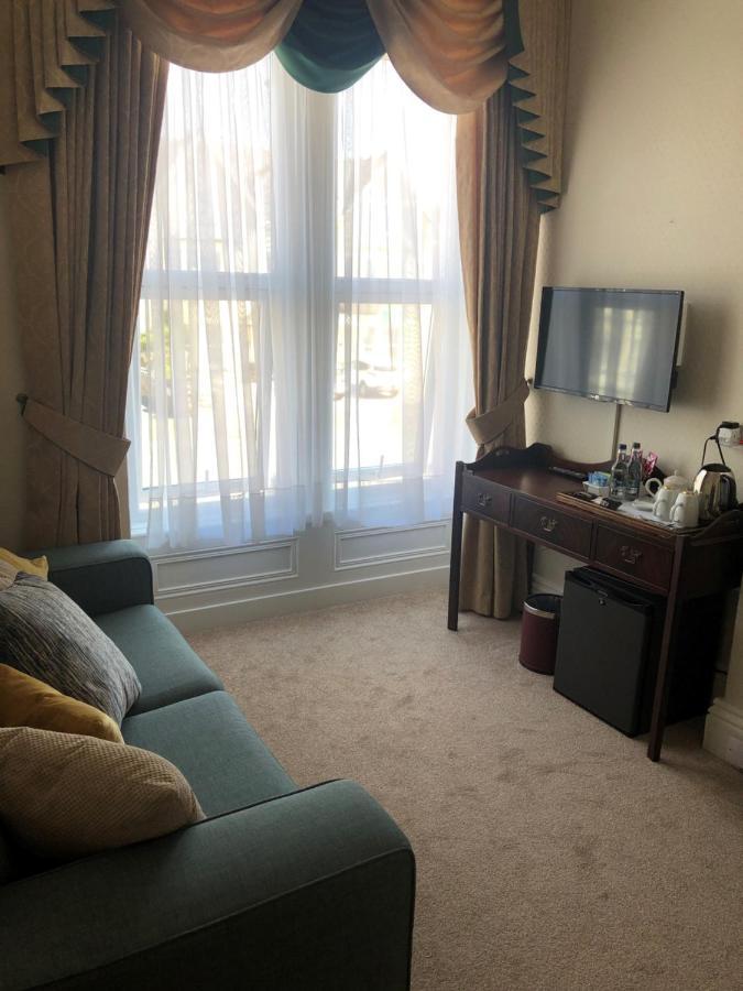 מלון חלנדודנו Adcote House (Adults Only) מראה חיצוני תמונה