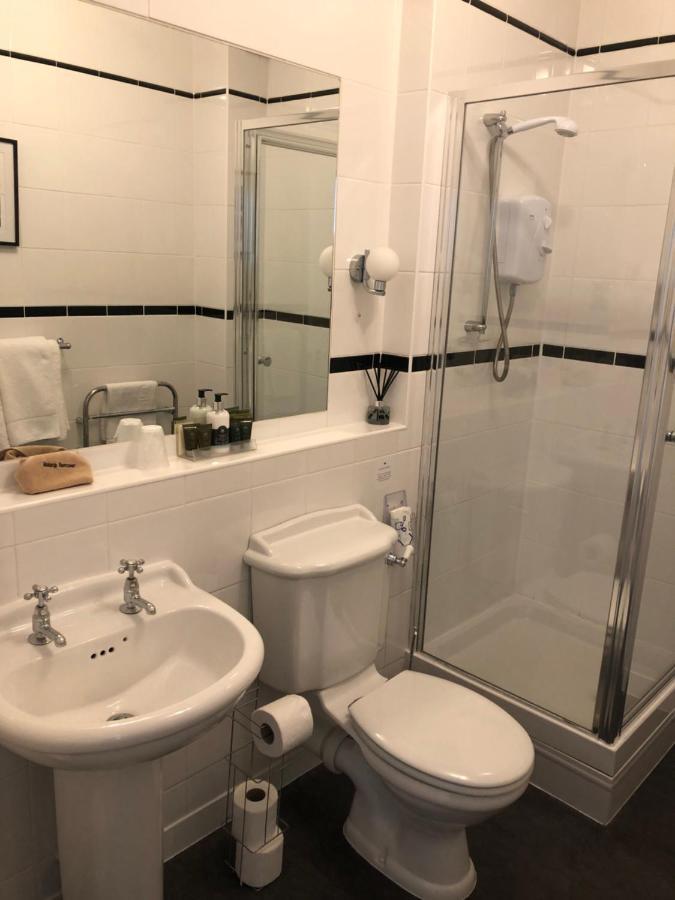 מלון חלנדודנו Adcote House (Adults Only) מראה חיצוני תמונה